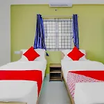 Super Hotel O Nelli Suites